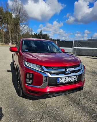 Mitsubishi Outlander cena 75000 przebieg: 56200, rok produkcji 2019 z Gdynia małe 121